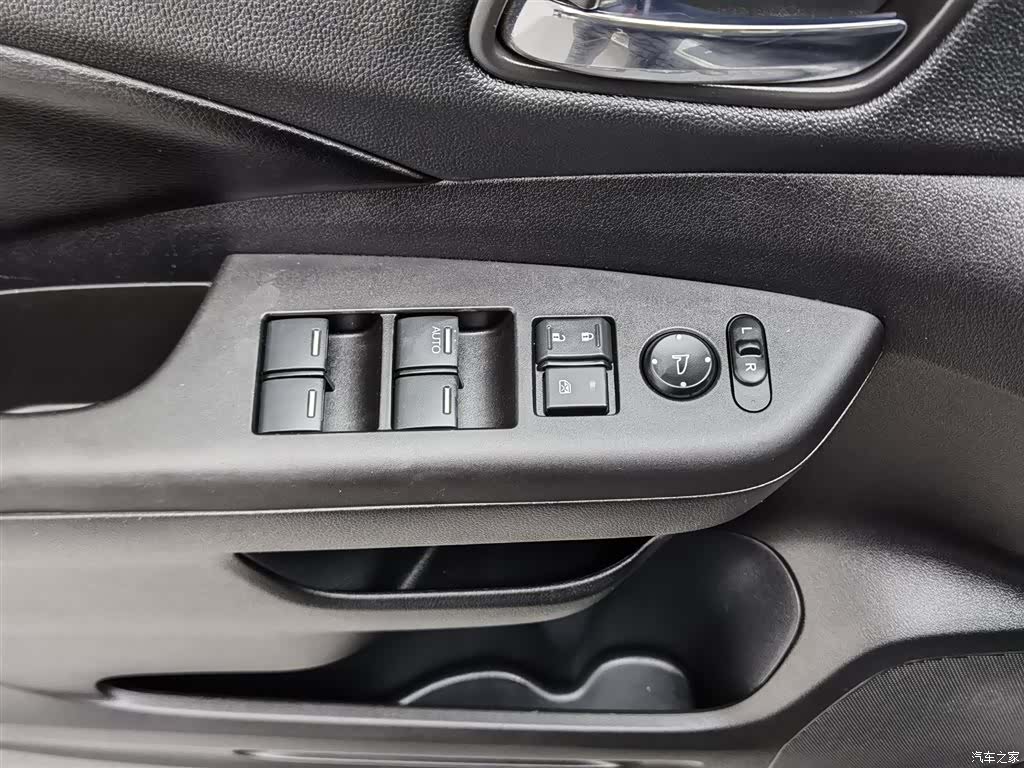 Honda CR-V, 2015 9