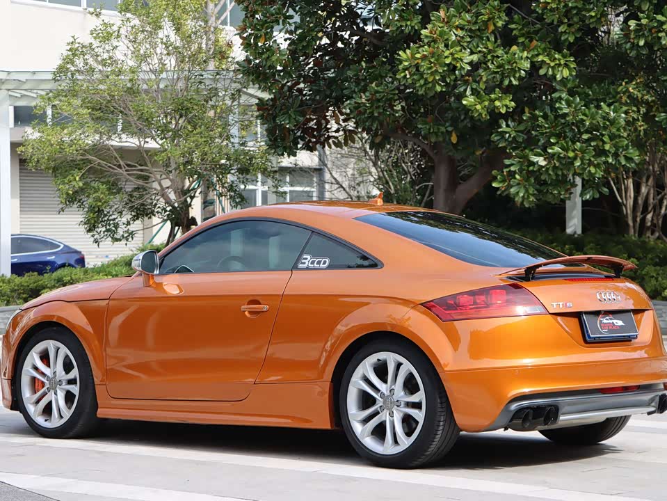 Audi TTS
