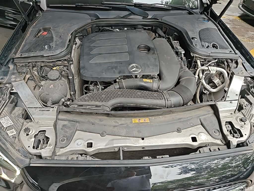 Mercedes-Benz E-Class, 2021 20