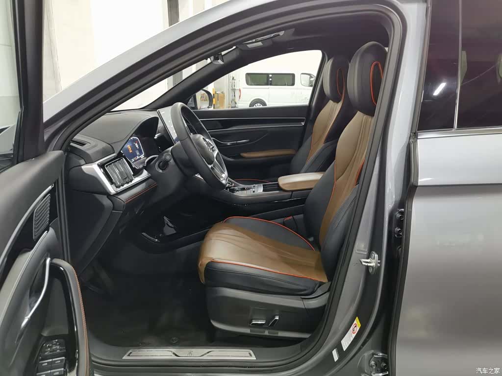 BYD Song, 2023 10