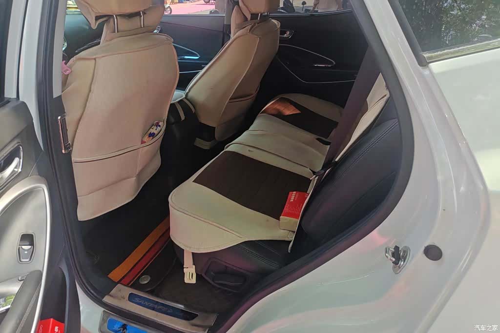 Hyundai Santa Fe, 2014 11