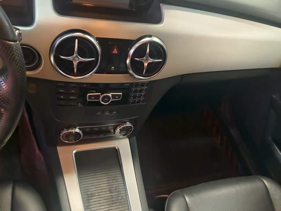 Mercedes-Benz GLK class