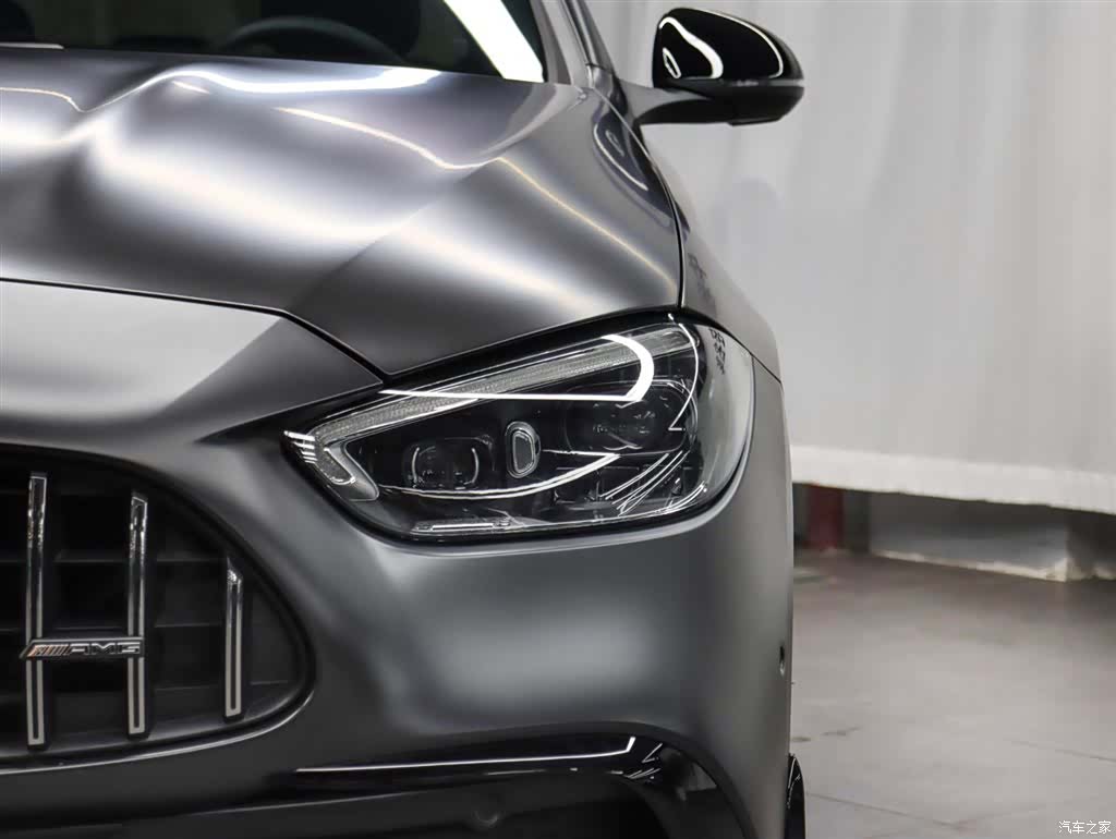 Mercedes-Benz C-Class, 2024 23