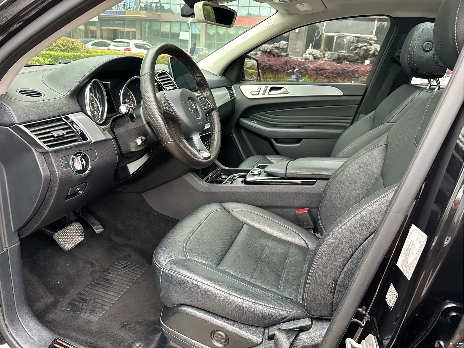 Mercedes-Benz GLE, 2018 8