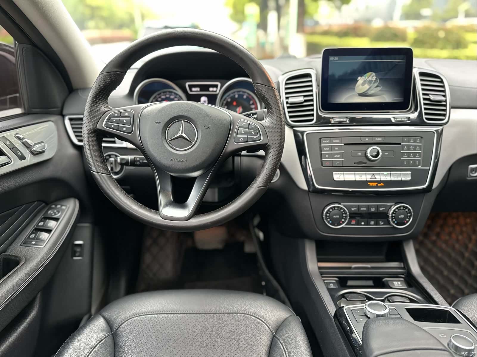 Mercedes-Benz GLE, 2018 13
