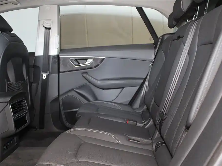 Audi Q8 Audi Q8