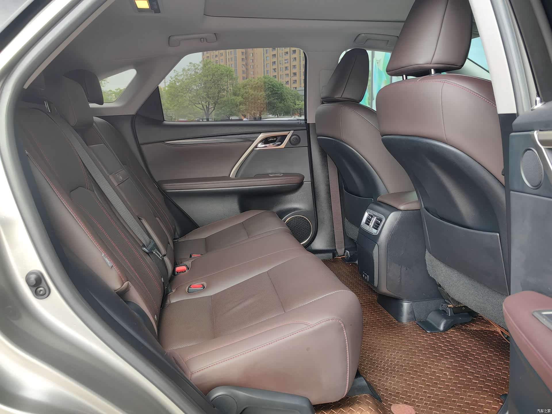 Lexus RX, 2022 10