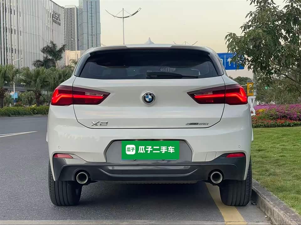 BMW X2