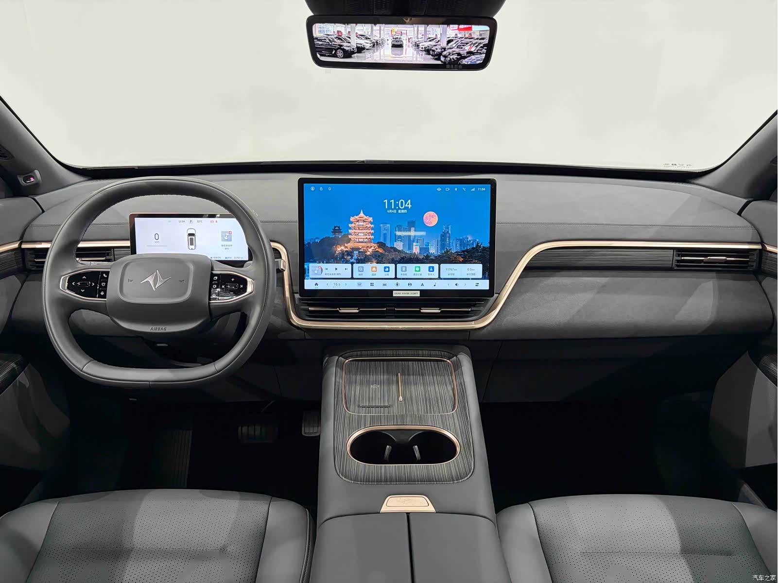 DongFeng eπ008, 2025 8