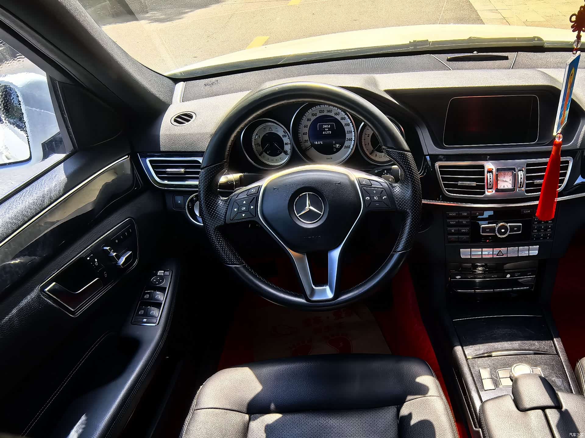 Mercedes-Benz E-Class, 2013 8