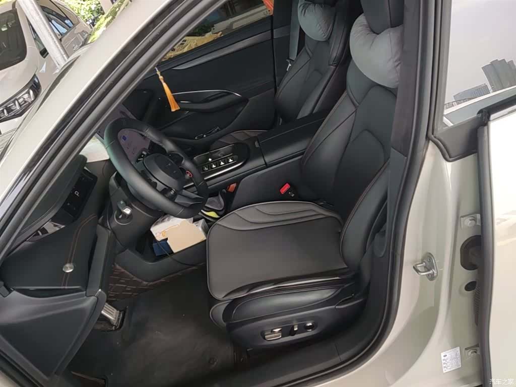 Xiaomi SU7, 2024 15