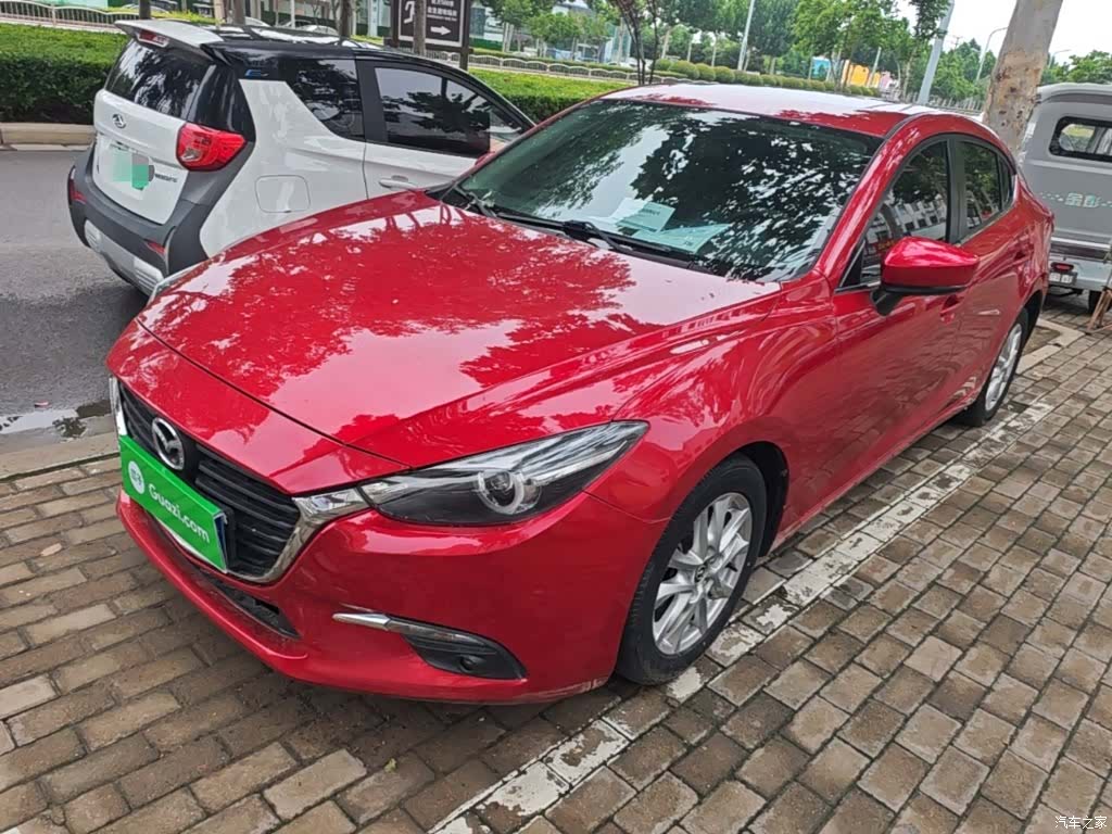 Mazda Mazda3, 2018 2