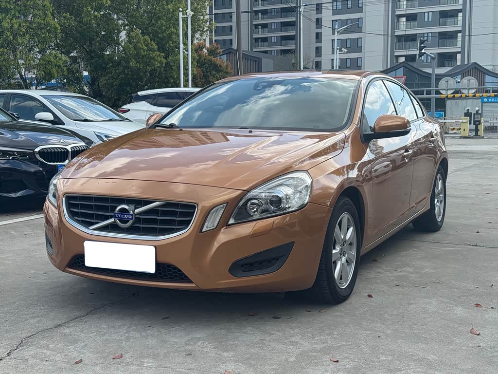 Volvo S60