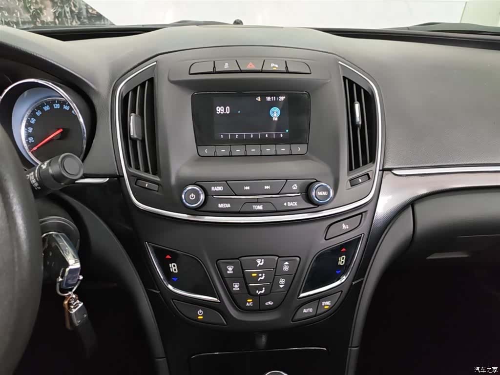 Buick Regal, 2015 13