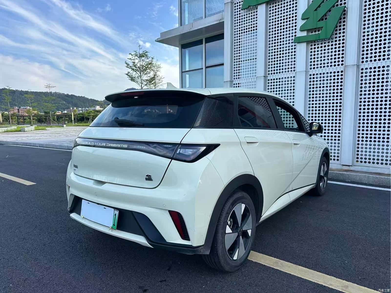 BYD Dolphin, 2024 28