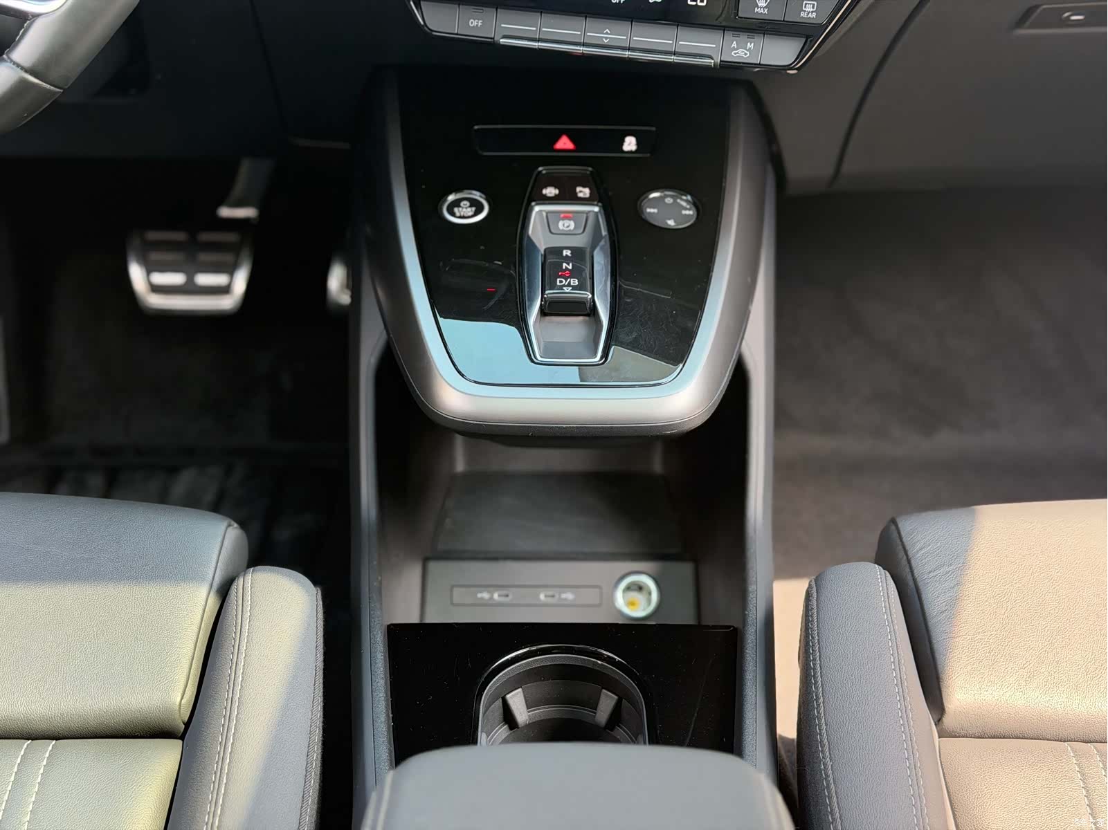 Audi Q4 e-tron, 2023 11