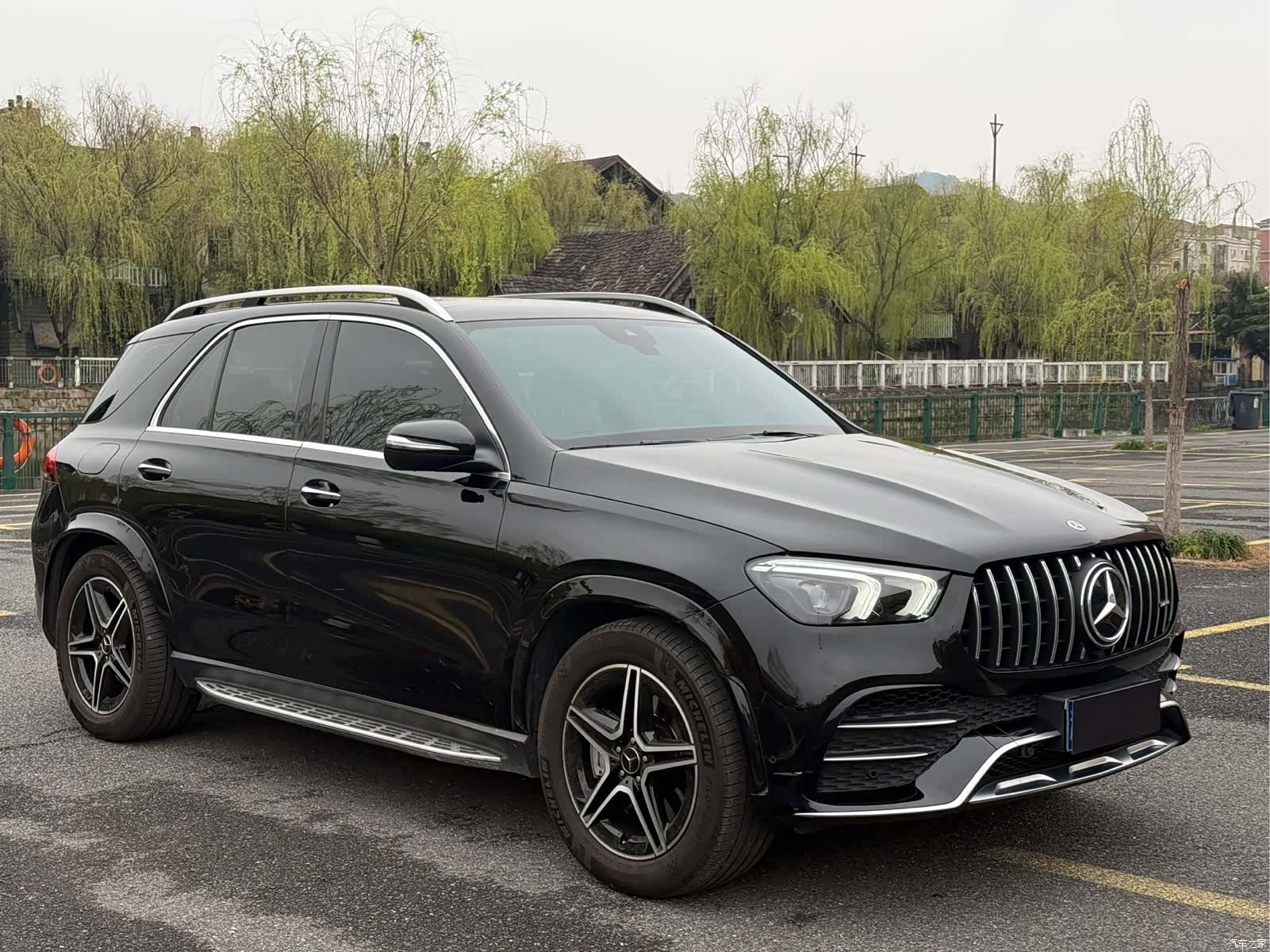 Mercedes-Benz GLE, 2021 3