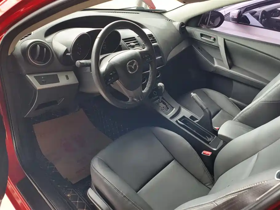 Mazda 3 star Cheng Mazda 3 star Cheng