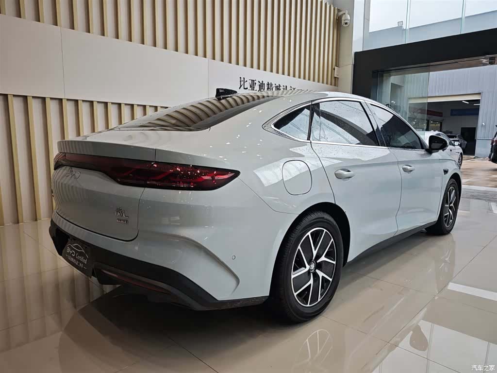BYD Qin, 2025 23