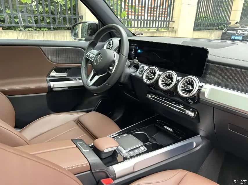 Mercedes-Benz GLB, 2022 3