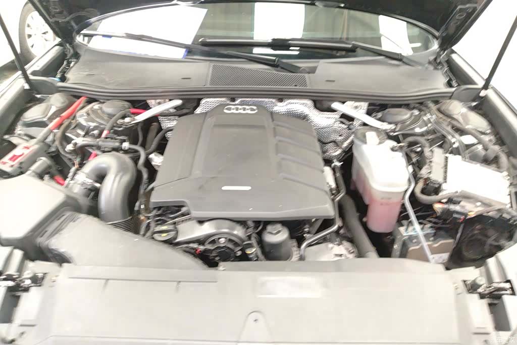 Audi A6L, 2019 10