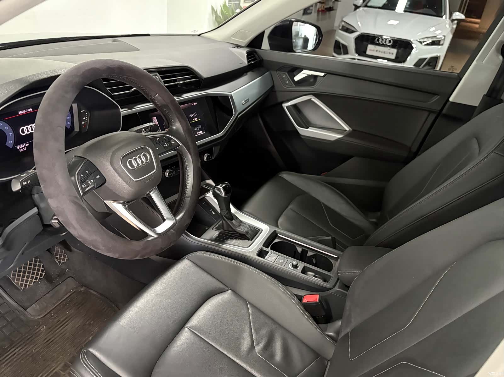 Audi Q3, 2021 7