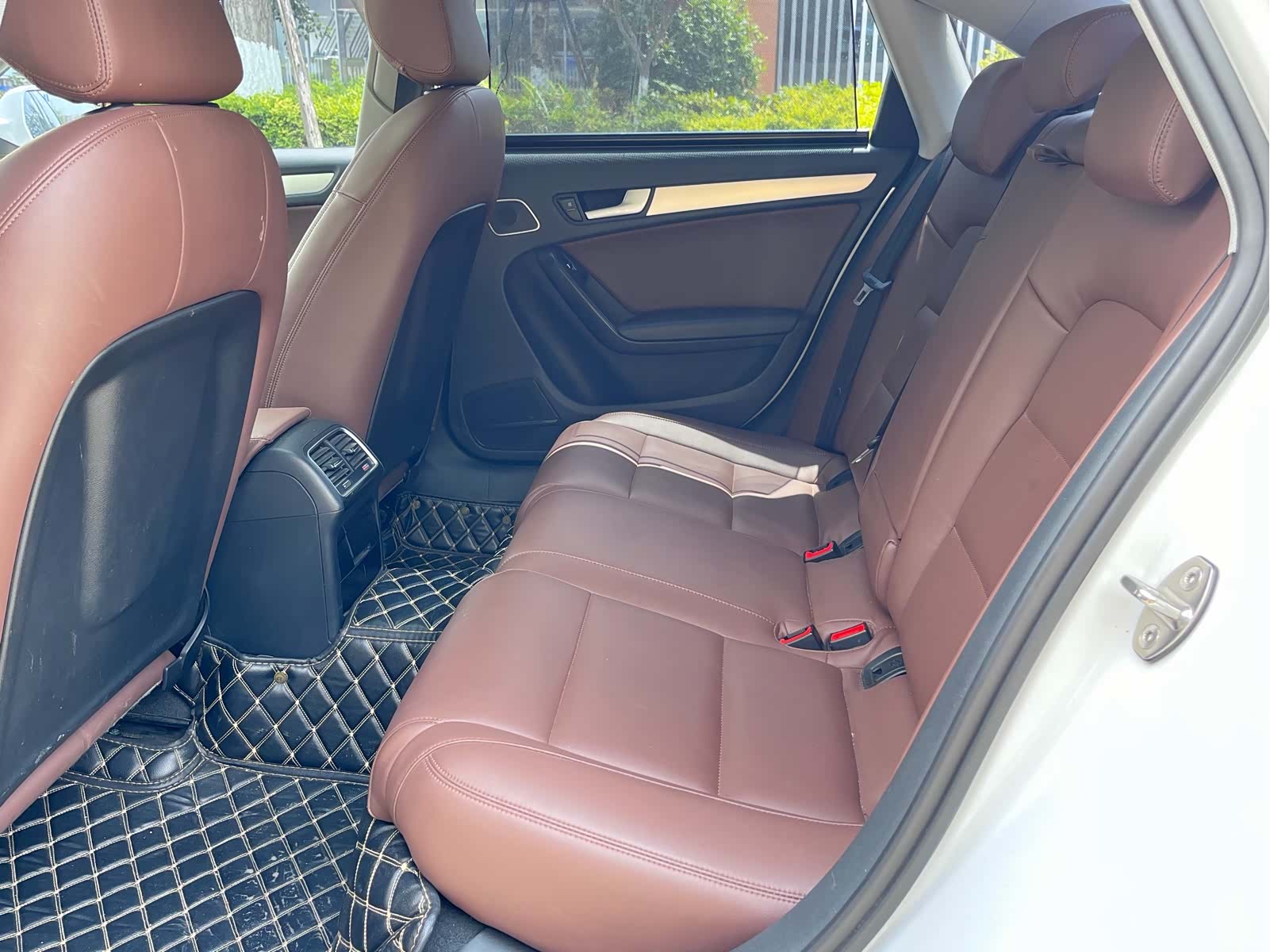 Audi A4L, 2015 8
