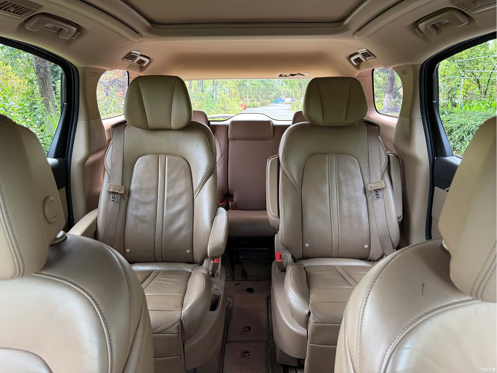 Buick GL8, 2019 12