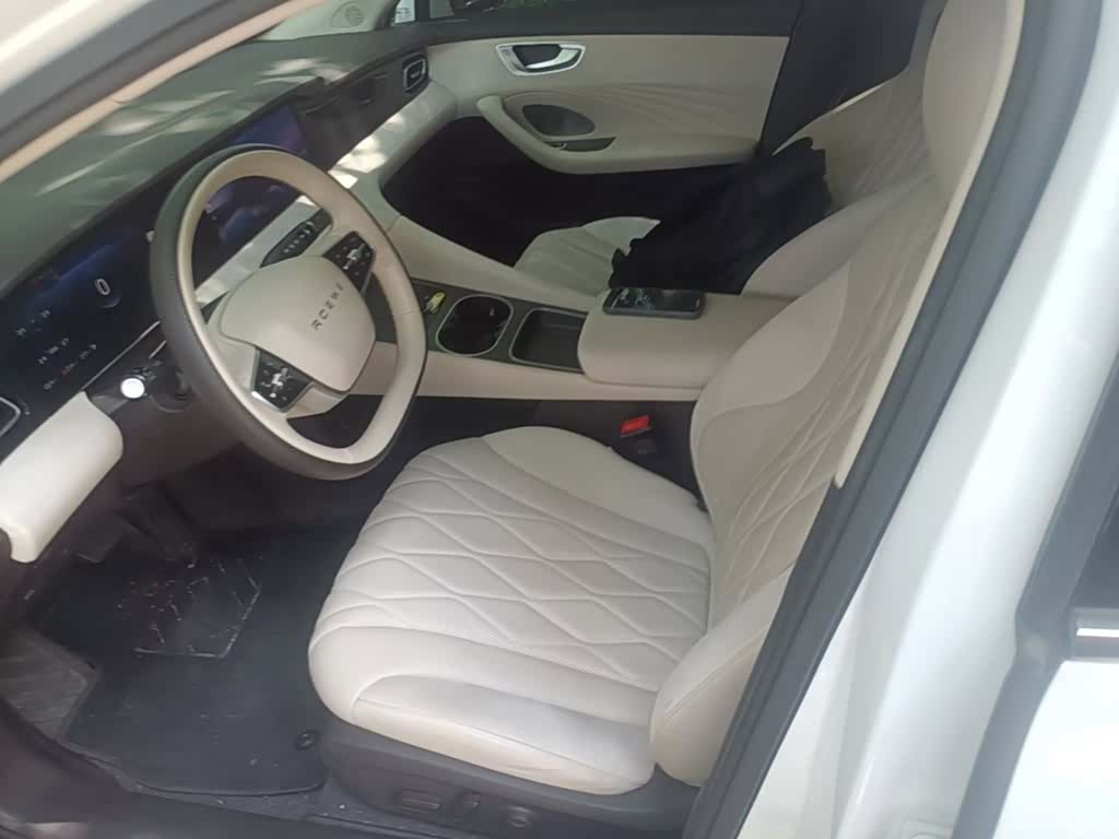 Roewe D7, 2025 15