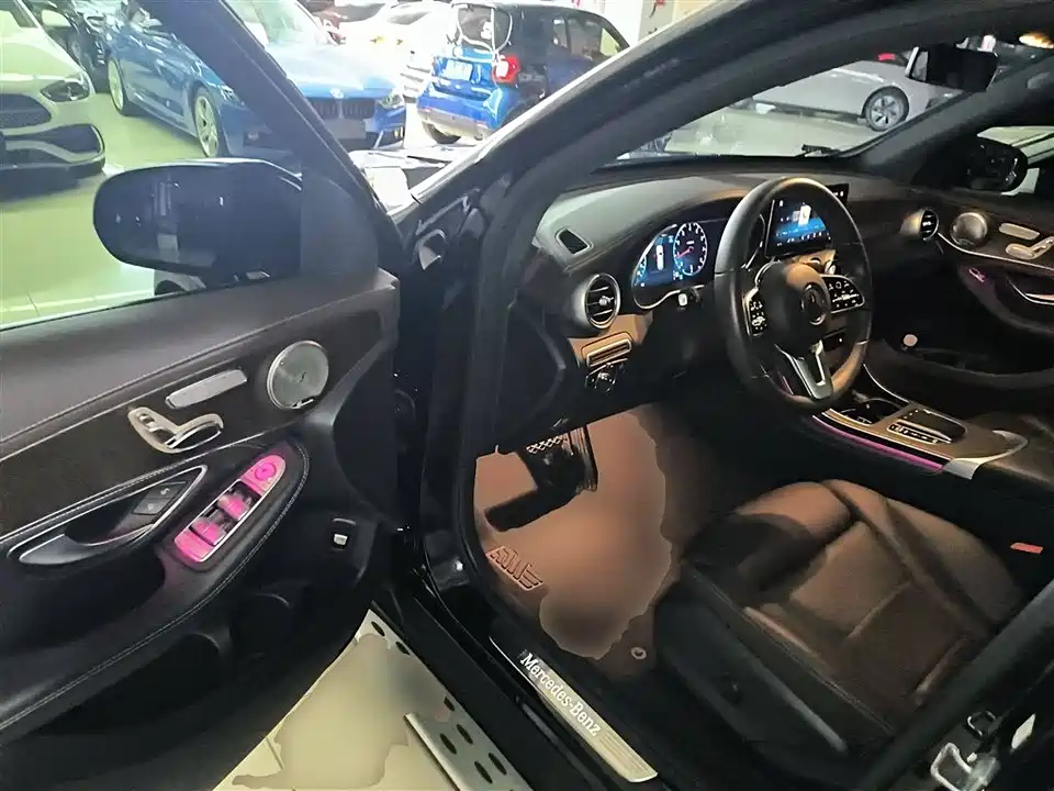 Mercedes-Benz GLC Mercedes-Benz GLC