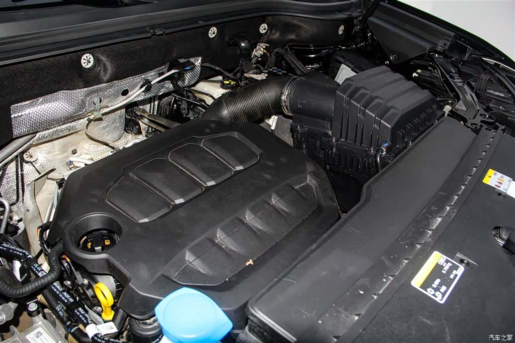 Audi Q6, 2024 12