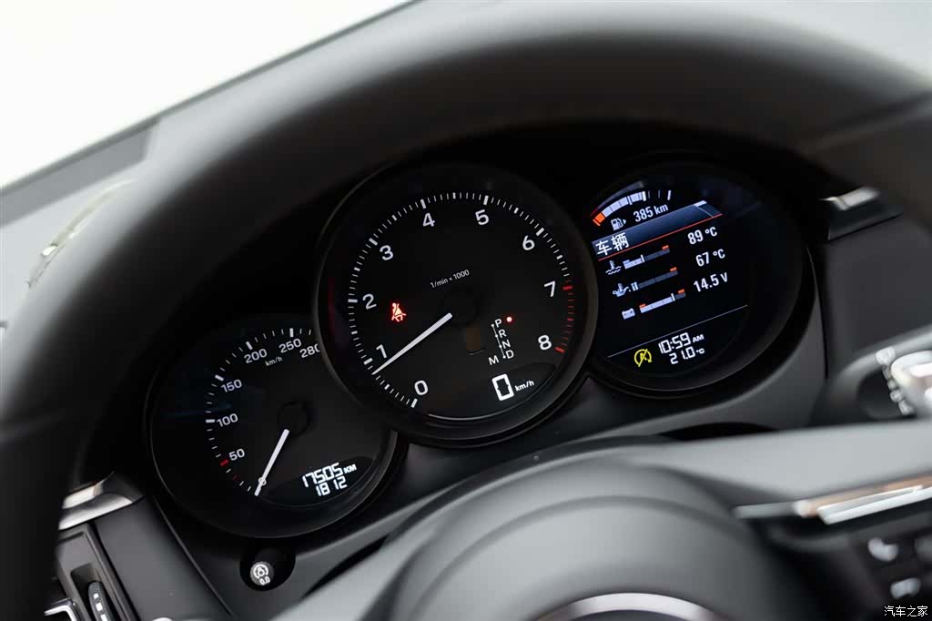 Porsche Macan, 2022 18