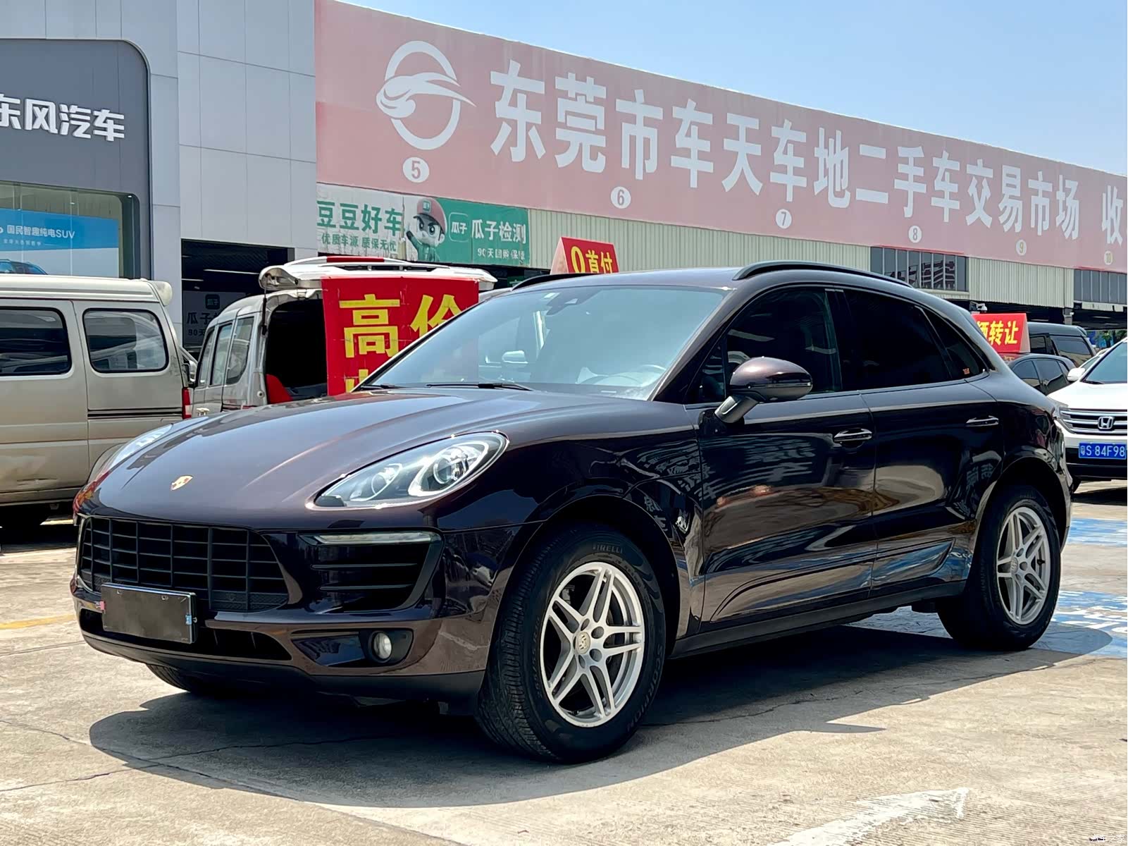 Porsche Macan, 2018 1