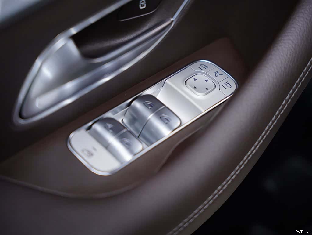 Mercedes-Benz GLE, 2022 32