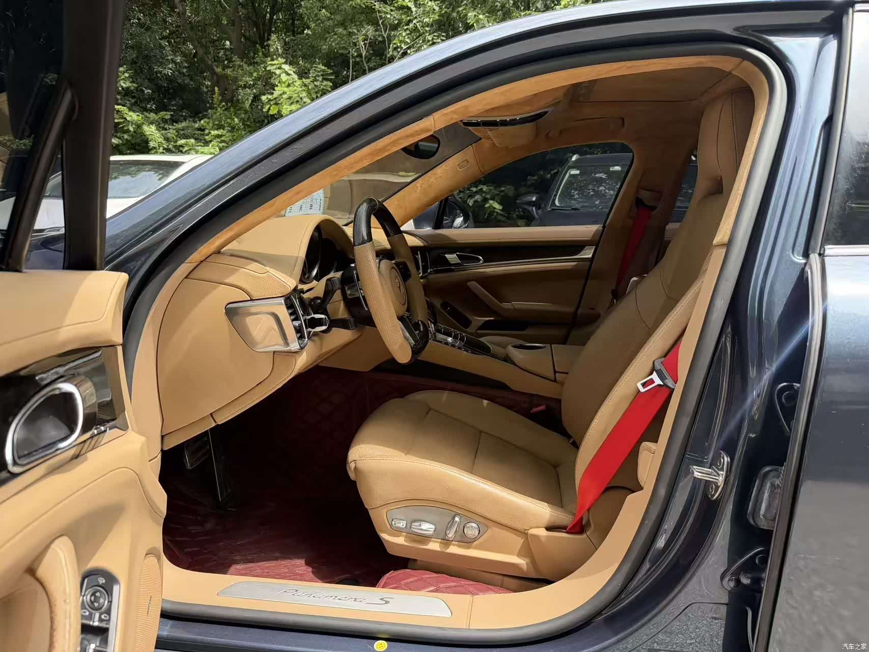 Porsche Panamera, 2012 7