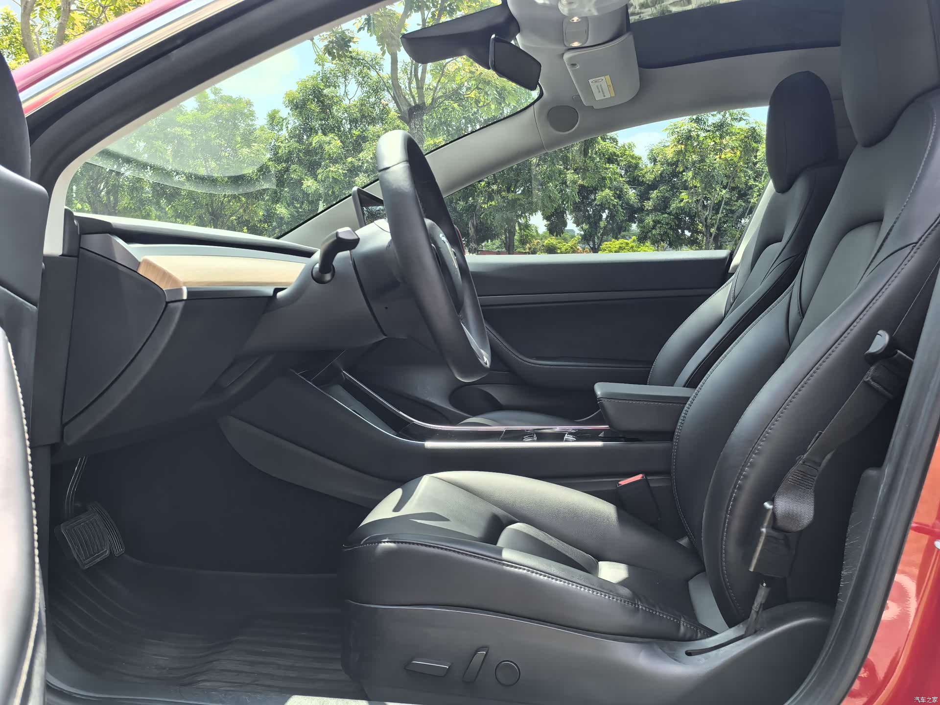 Tesla Model 3, 2020 7