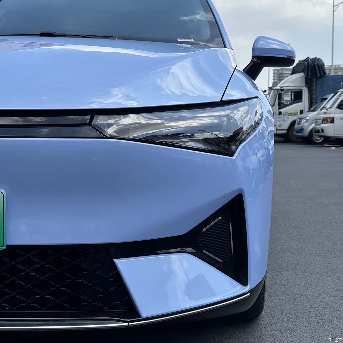 Xpeng P5, 2022 23