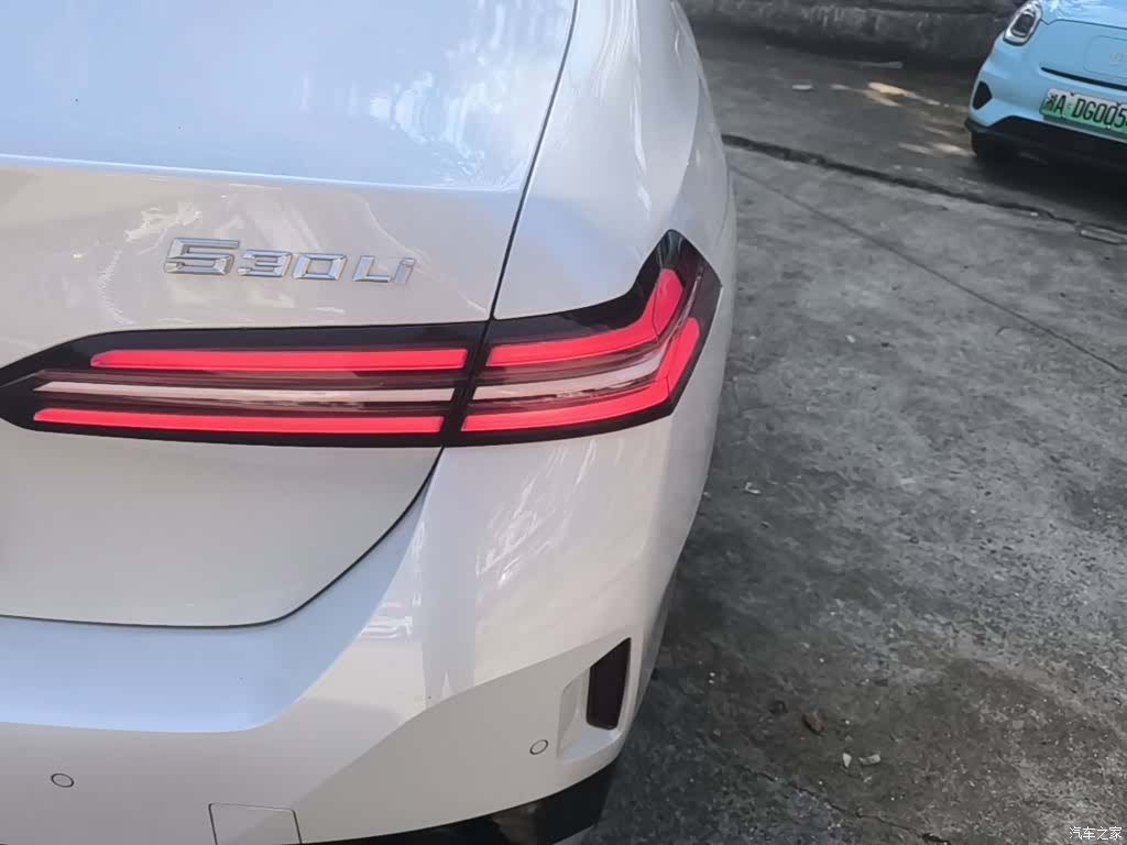 BMW 5 Series, 2024 8