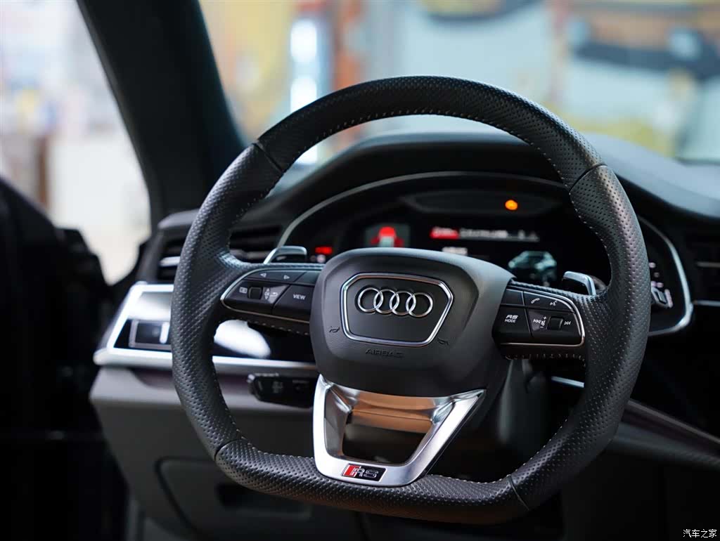 Audi Q8, 2021 49