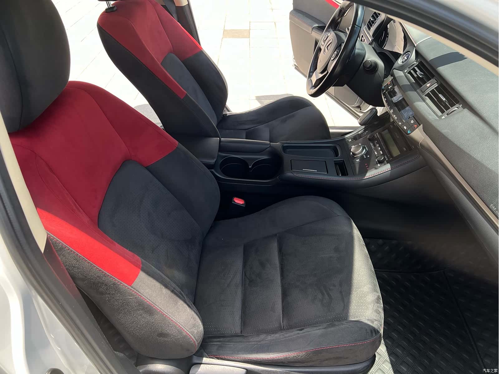 Lexus CT, 2019 8