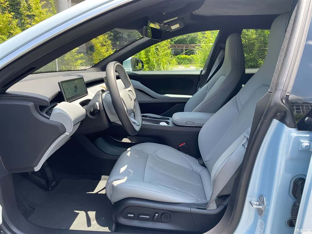 NIO ET5, 2024 7