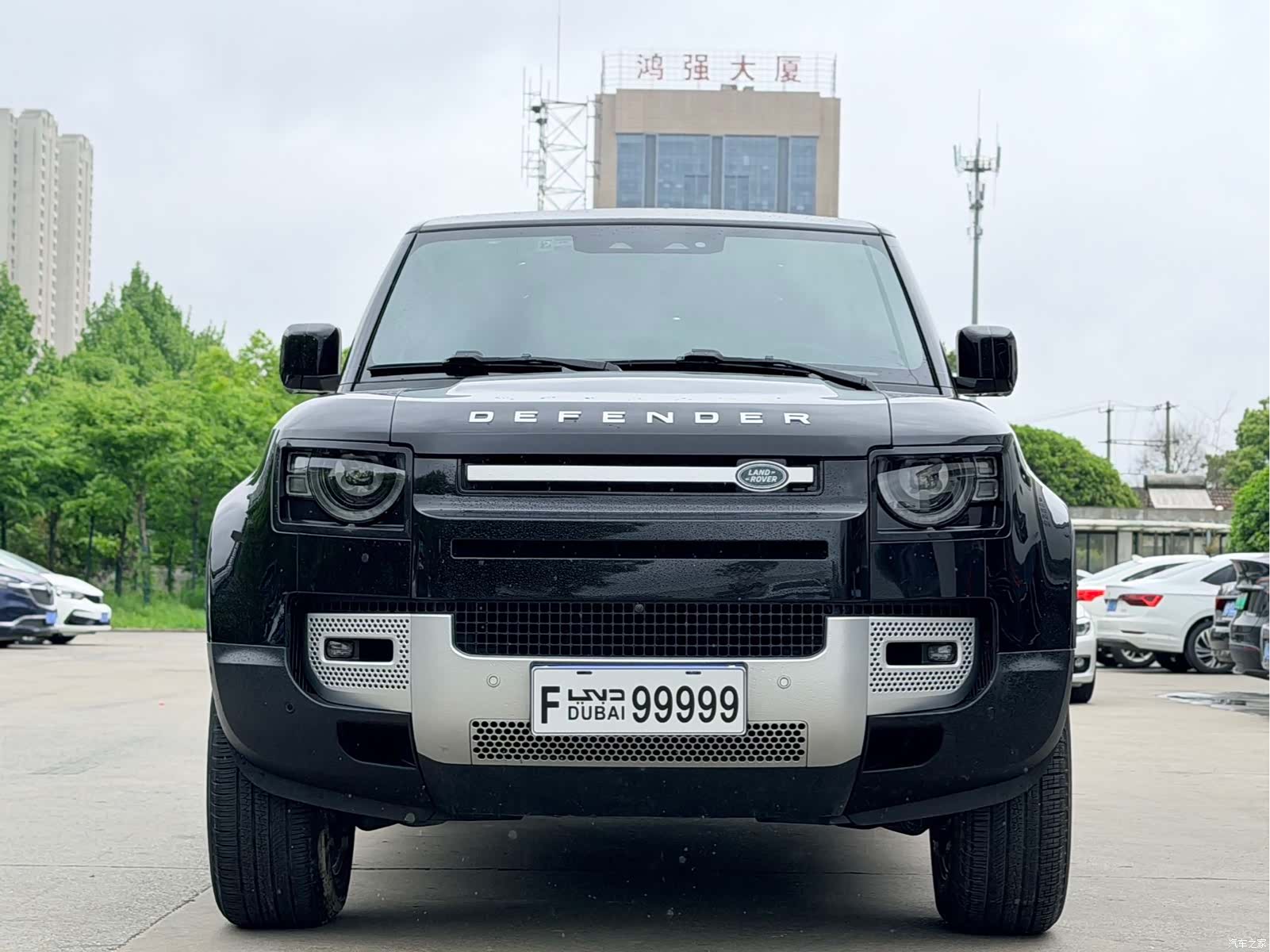 Land Rover Defender, 2024 2