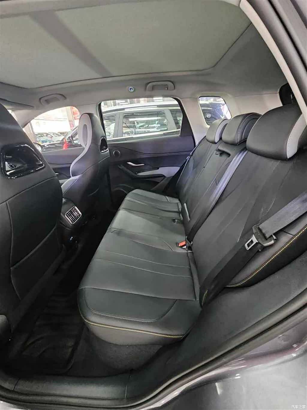 BYD HiAce, 2025 8