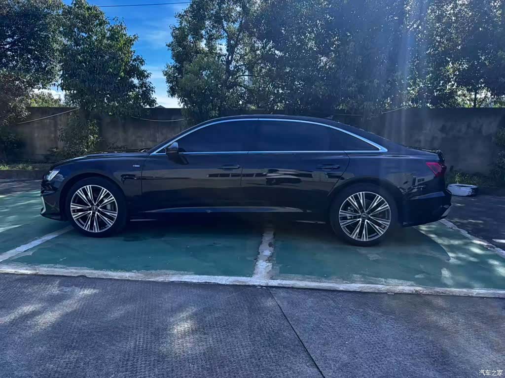 Audi A6L, 2025 3
