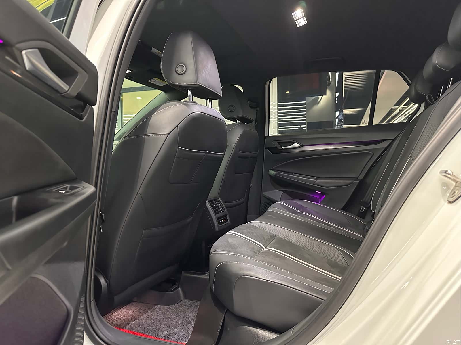 Volkswagen Golf, 2021 9