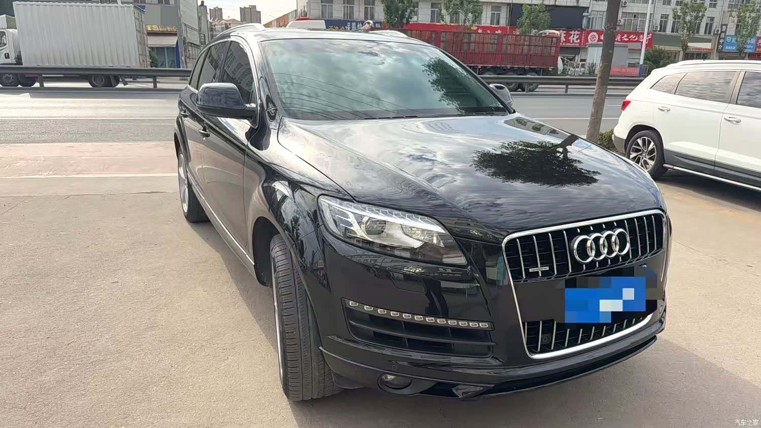 Audi Q7, 2014 3