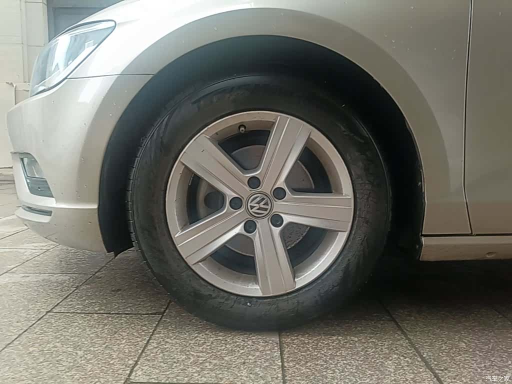 Volkswagen Lamando, 2017 23