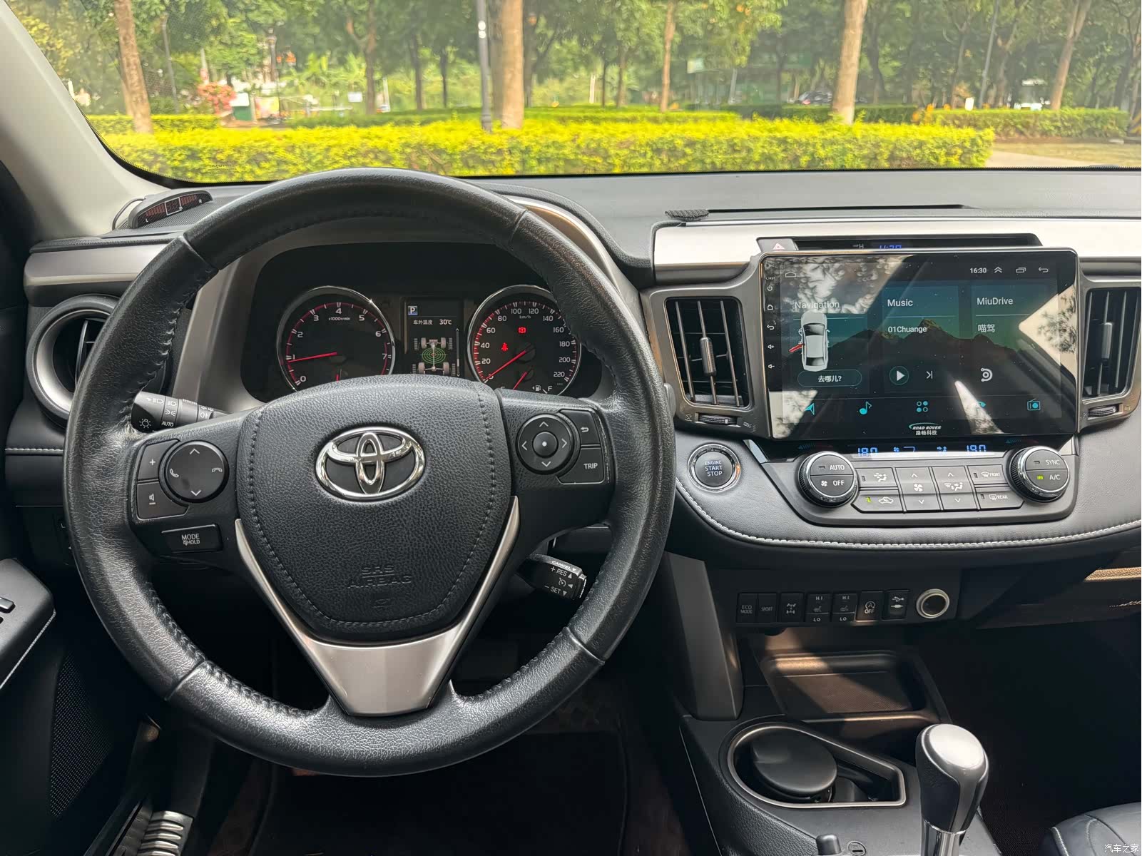 Toyota RAV4, 2017 12