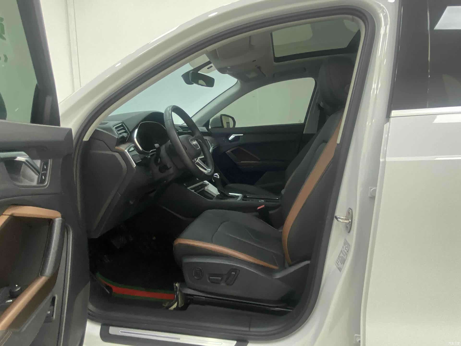 Audi Q3, 2022 8