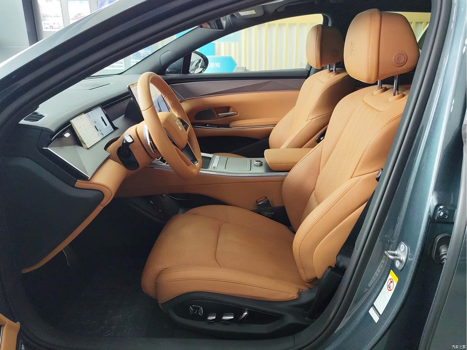 BYD Han, 2025 9